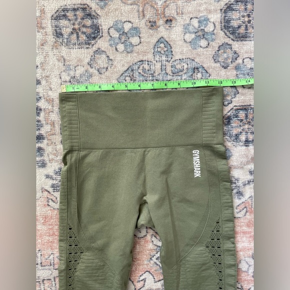 Gymshark Energy Seamless Size Small Cropped Leggings Olive Green High Rise - Picture 3 of 4